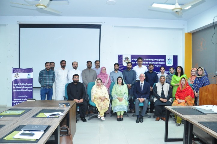 Five Day Capacity Training Program by HEC
